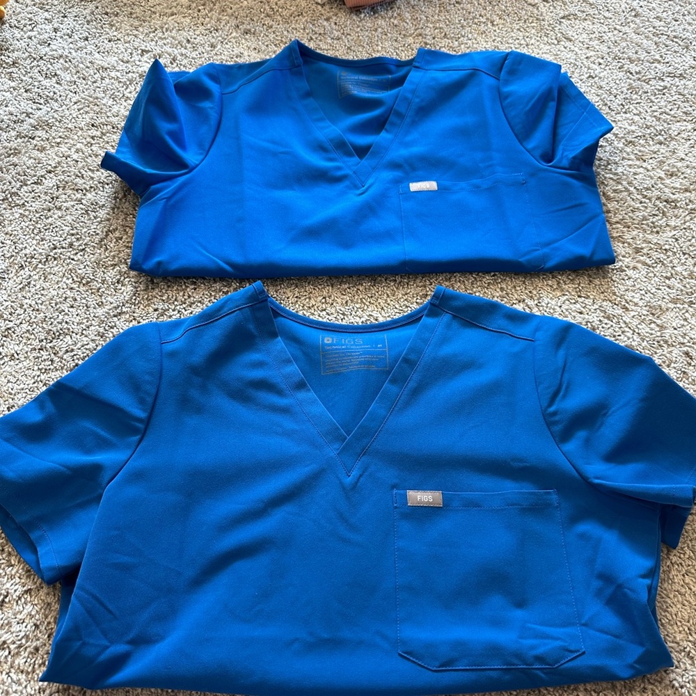 Figs Royal Blue V-Neck Scrub Tops catrina size M. Bundle of 2!! Never worn